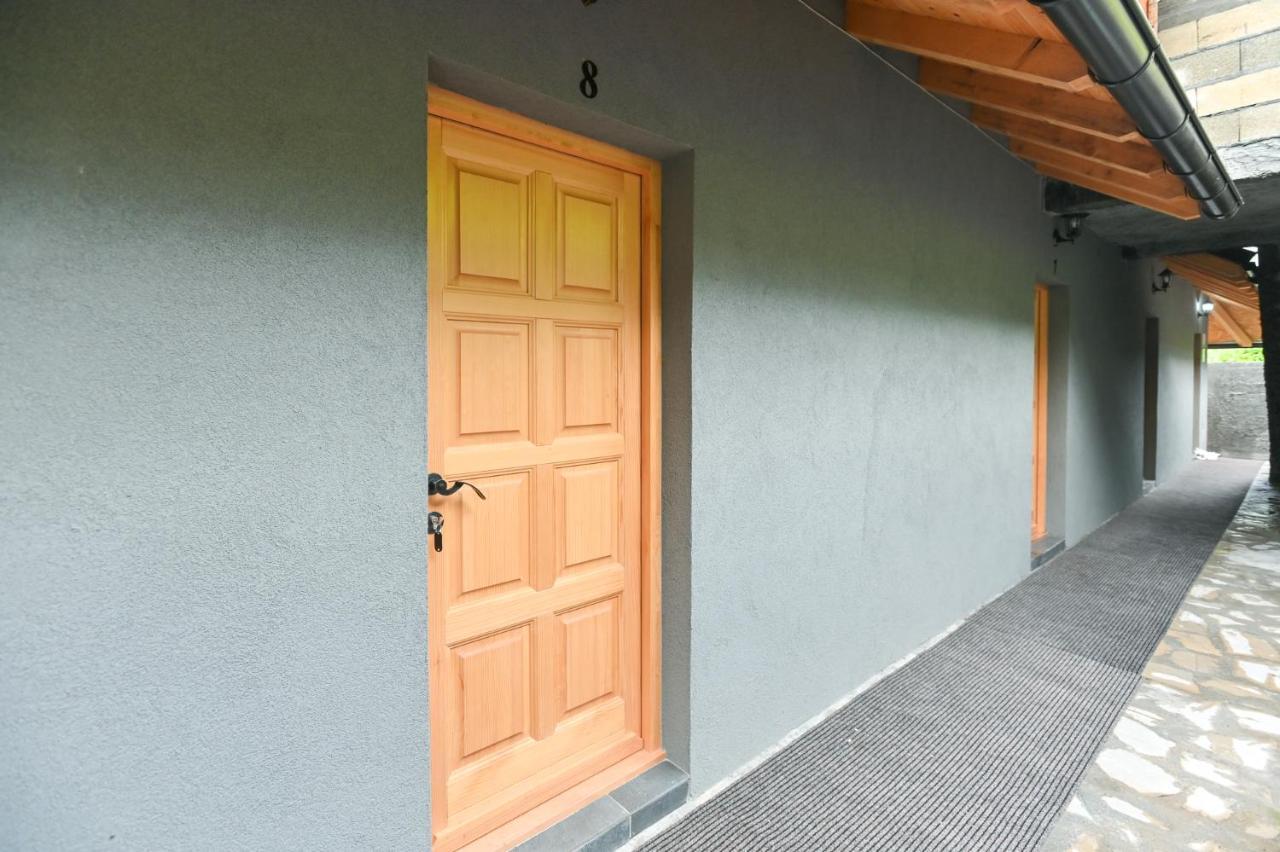 Neva Sobe Sa Pogledom Na Planine Apartment Mokra Gora Exterior photo